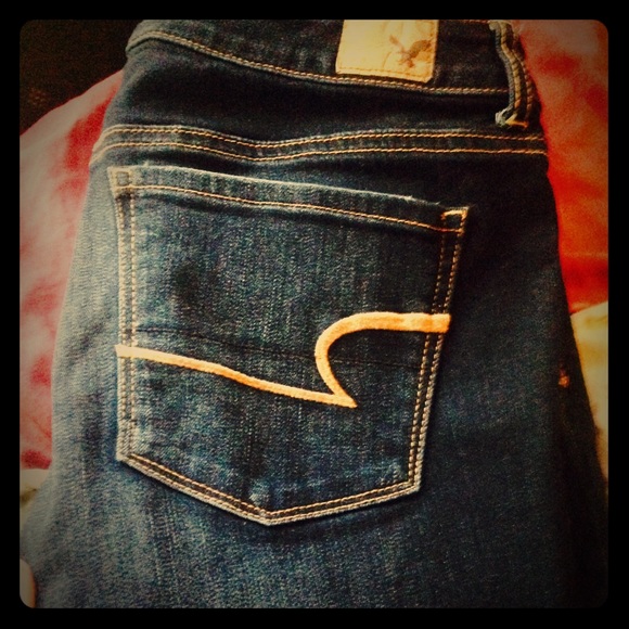 American eagle jeans 😏😏
