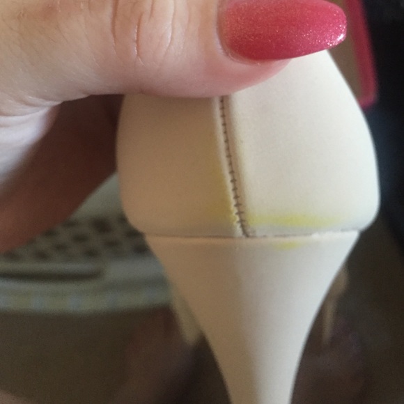 Nude heels - Picture 4 of 4