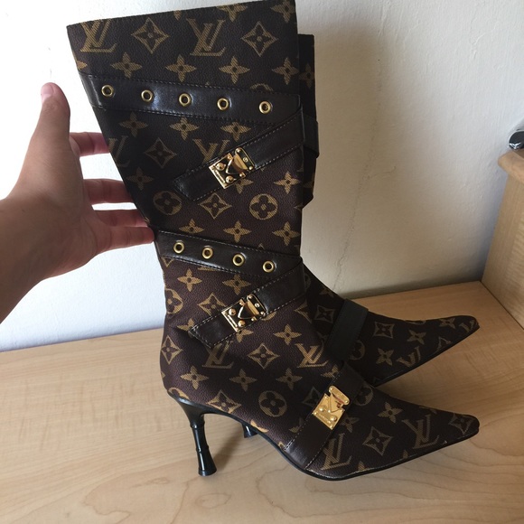 Lv boots