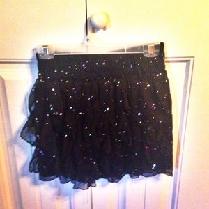 ⚫️ SUPER CUTE MINI SKIRT ⚫️
