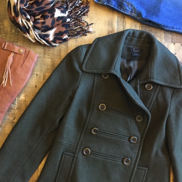 Frenchi Jackets & Blazers - 🌸 HP . Frenchi olive peacoat