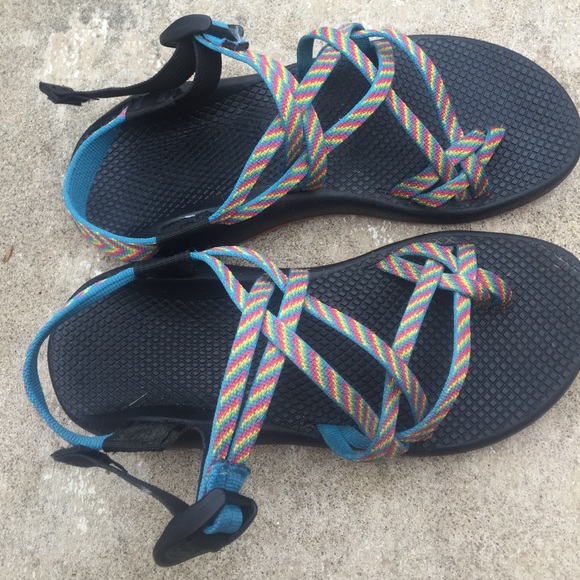 women size 9 chacos