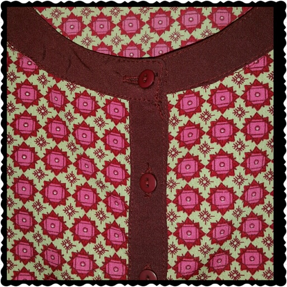 $Sale! $High to Low Shirt - Picture 2 of 4