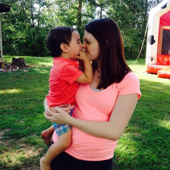 Meet your Posher, Allison - Picture 1 of 1