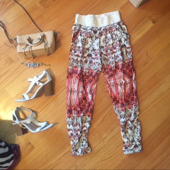 Crochet top pants - Picture 3 of 3