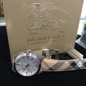 Burberry watch-silver