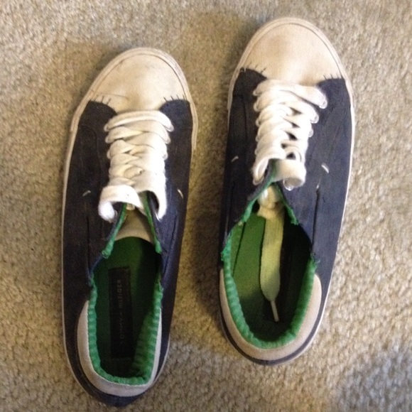 Tommy shoes