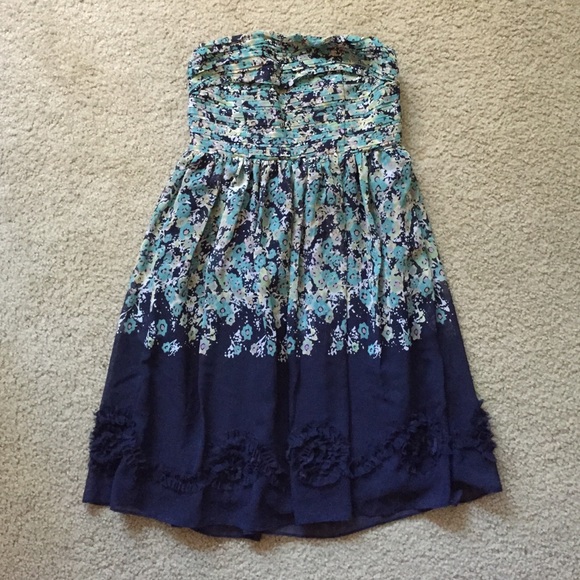 Blue dress