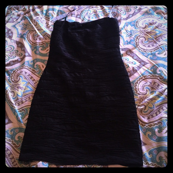 Black strapless dress