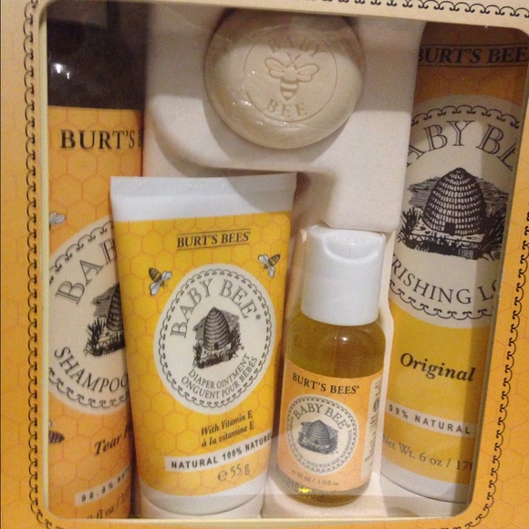 Burt's Bees Baby Gift Set - Picture 4 of 4
