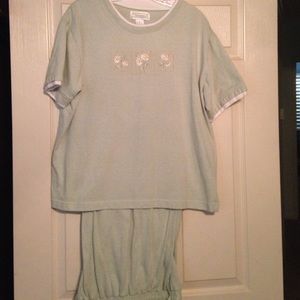 LOUNGING SET: pants and top