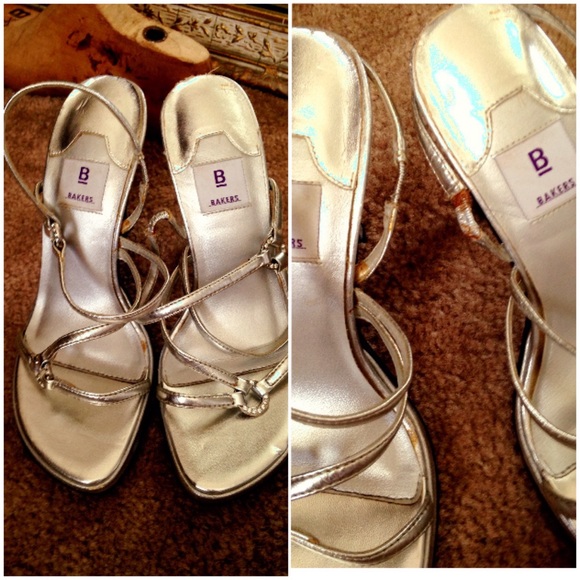 🤑SALE•Strappy Rhinestone Circle & Strappy Heel - Picture 2 of 4