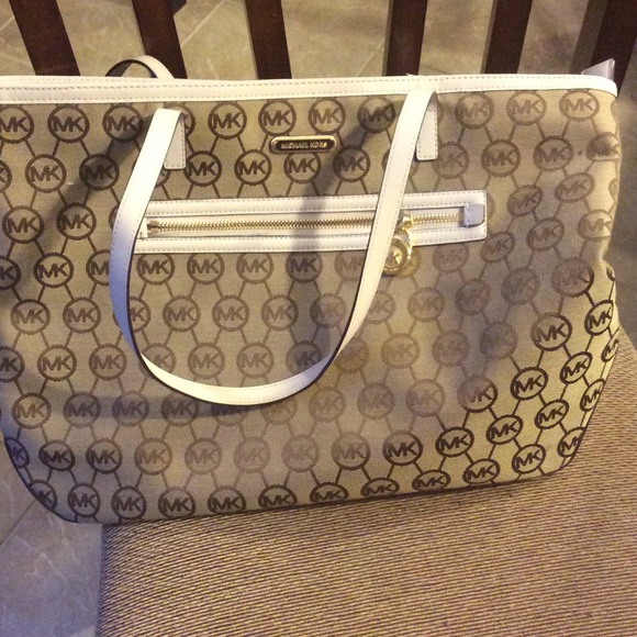 Michael Kors handbag