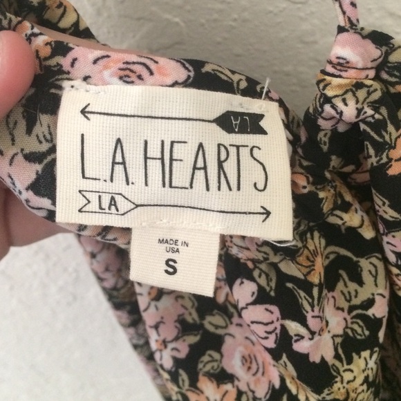 floral crop top - Picture 3 of 3