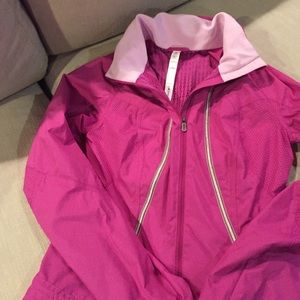 Lululemon Lightweight Wind Breaker