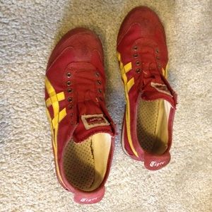 Onitsuka tiger size7.5