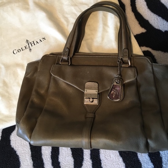 Cole Haan Handbags - Cole Haan Hannah mini satchel in willow