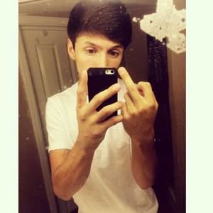 Meet your Posher, Damian