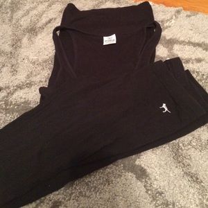 VS PINK black leggings and tank top XS