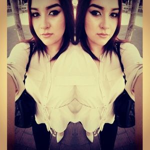 Meet your Posher, Veronica