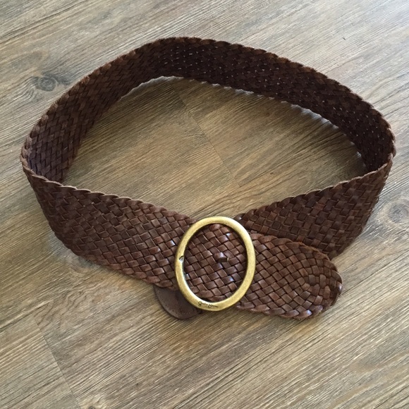 ❌SOLD❌Brown leather woven belt with gold buckle
