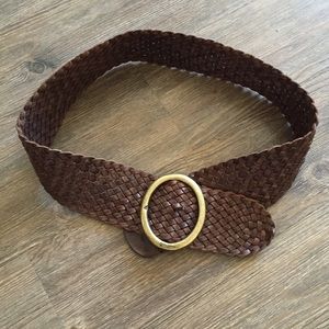 ❌SOLD❌Brown leather woven belt with gold buckle
