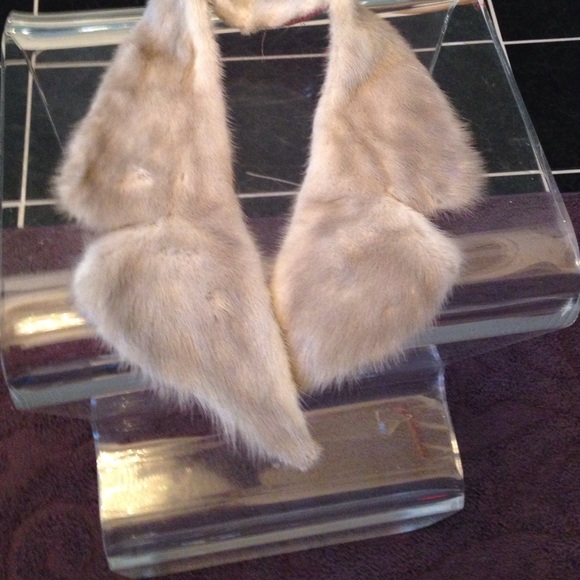 Velvet & sapphire mink hat & collar main image 4