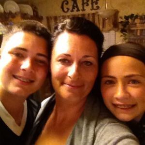 Meet your Posher, Stella