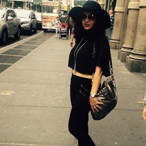 Meet your Posher, Rachna