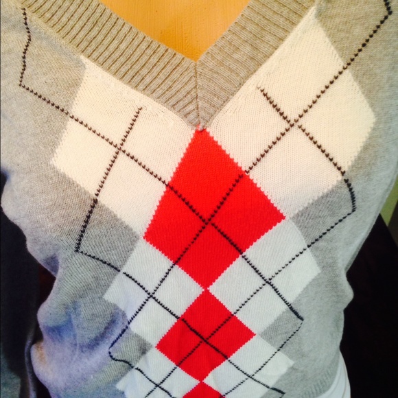 Grey/Pink/White Nautica Argyle Sweater - Picture 4 of 4