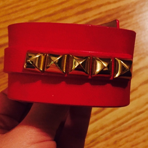 Juicy Couture hot pink bracelet