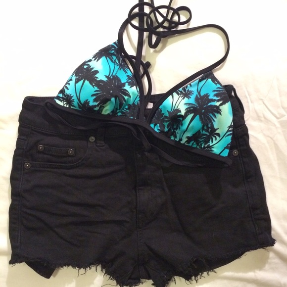 NWOT reversible (no way!!) bikini top from VS PINK