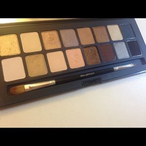 Shu uemura Shu:palette, pressed eye shadow