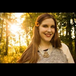 Meet your Posher, Nicole