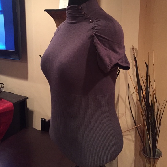 ‼️SOLD‼️ - Picture 2 of 4