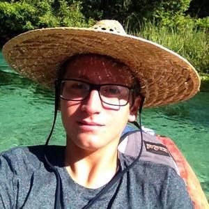 Meet your Posher, Dylan