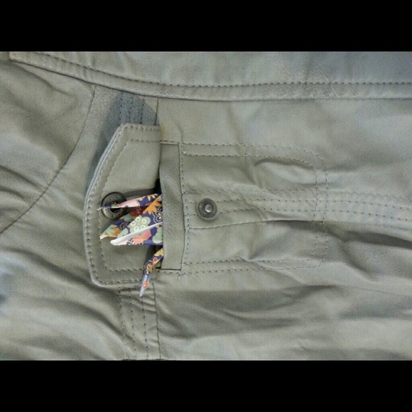 Lovely vintage faux leather jacket - Picture 4 of 4