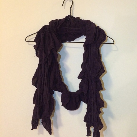 Ruffly plum colored scarf