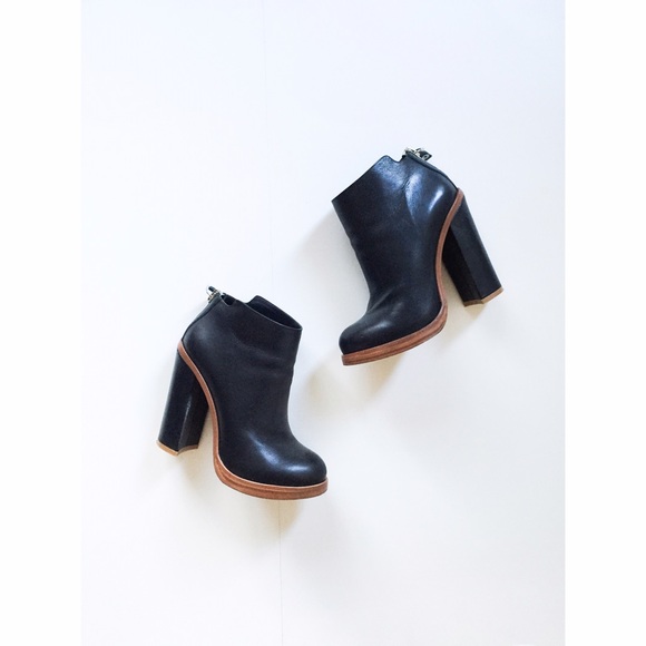 Dolce Vita Shoes - *SOLD* Dolce Vita Leather Heels
