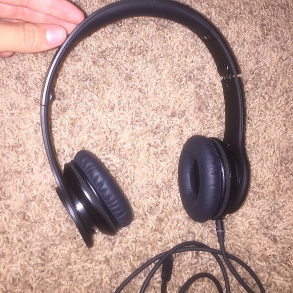 Beats - Picture 2 of 3