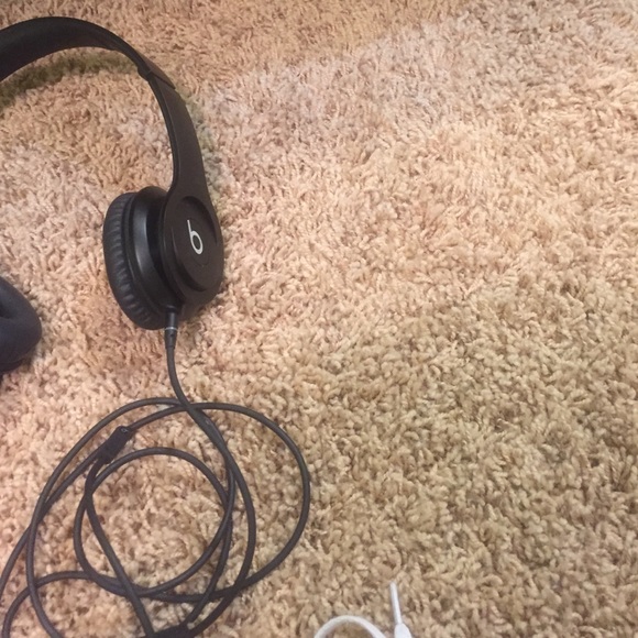 Beats - Picture 3 of 3