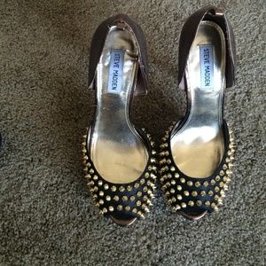 STEVE MADDEN studded peep toe pumps
