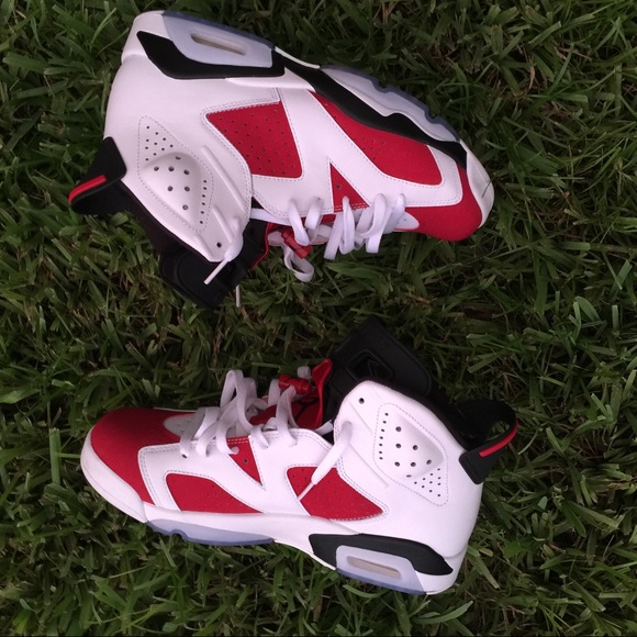 AJ 6's