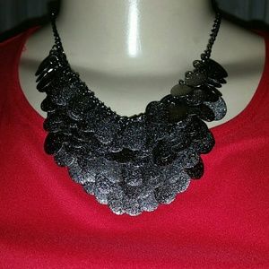 NEW Bold elements necklace