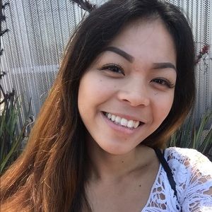 Meet your Posher, Elisa