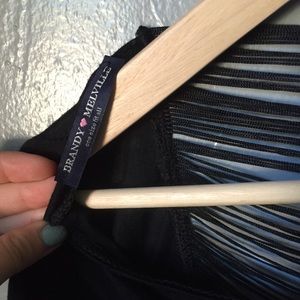 Brandy Melville black t'shirt