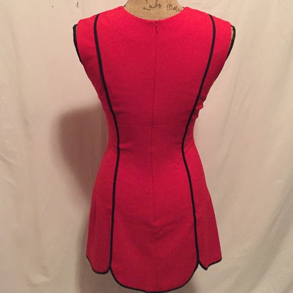 Dress - Picture 2 of 3