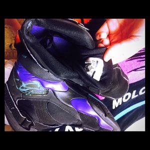 Jordan 8.0 PURPLE AND BLUE SIZE 5.5y