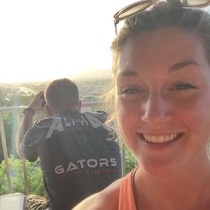 Meet your Posher, Danielle