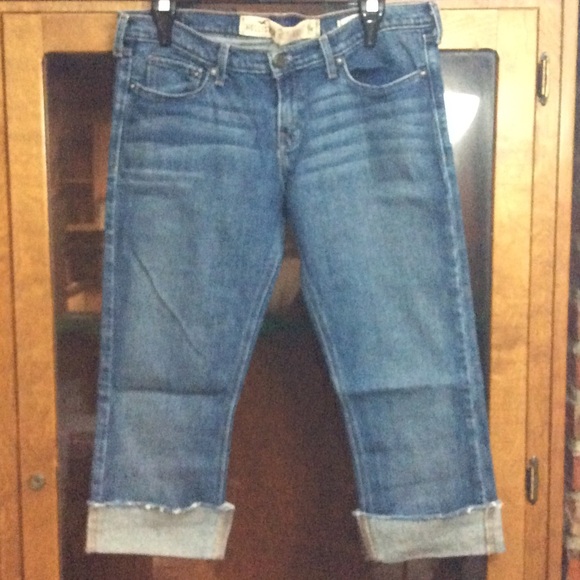 Hollister jeans